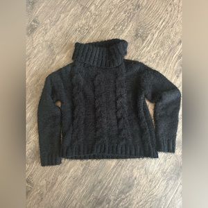 NWT Black soft fuzzy crop sweater SZ XS Maurice’s